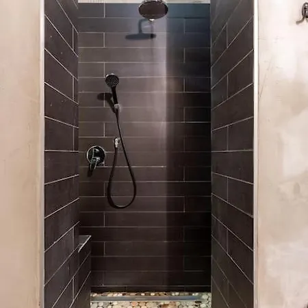 Апартаменты Bourgeois Boheme Apt. 88 M² Center *