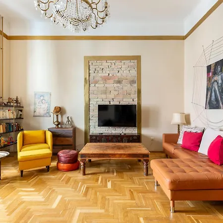 Bourgeois Boheme Apt. 88 M² Center Apartment