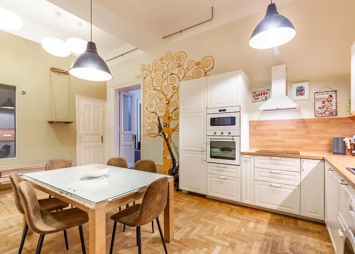 Bourgeois Boheme Apt. 88 M² Center ブダペスト