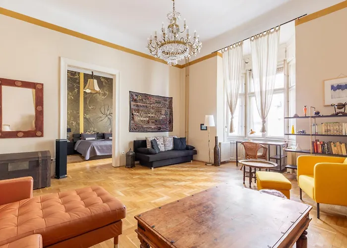Bourgeois Boheme Apt. 88 M² Center * ブダペスト